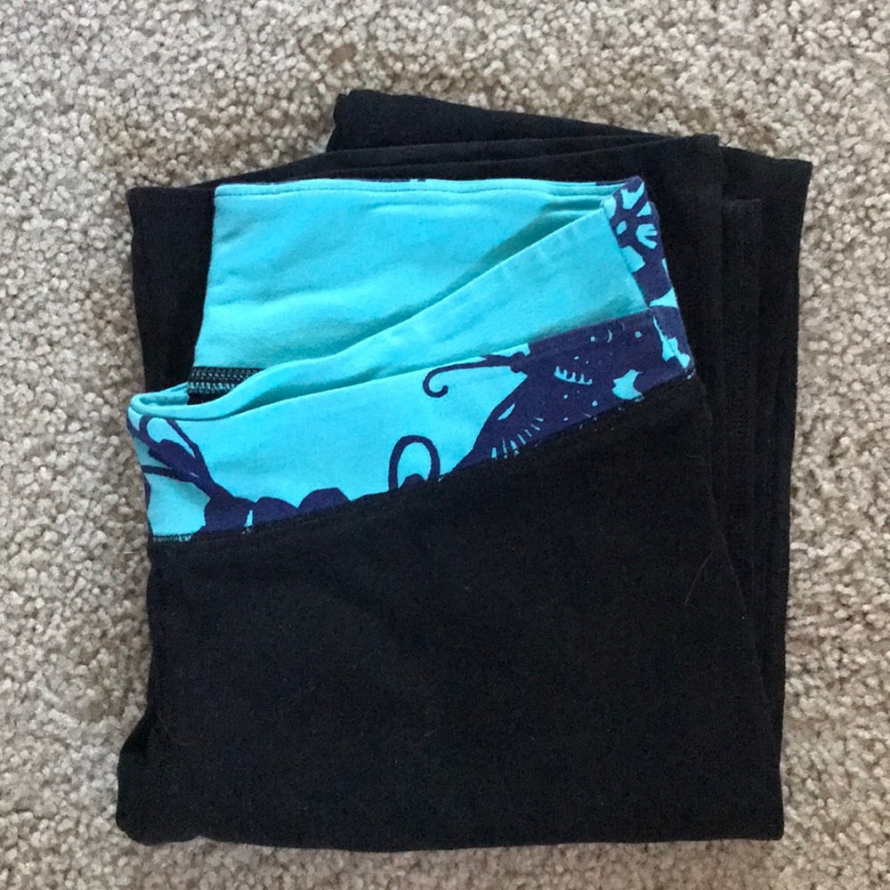 Express black yoga pants